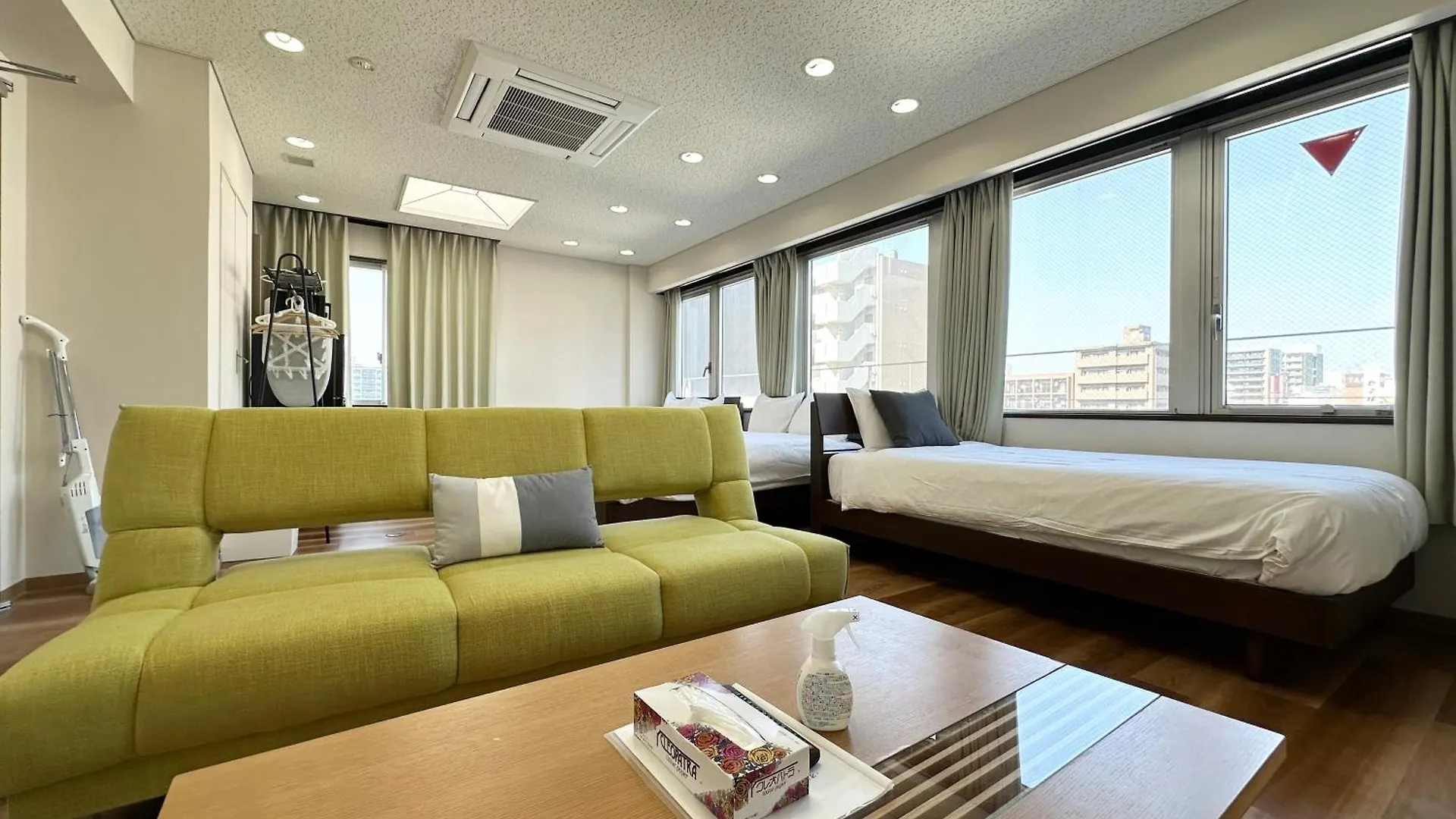 Nm71 Liz Osaka Castle Apartment Japan