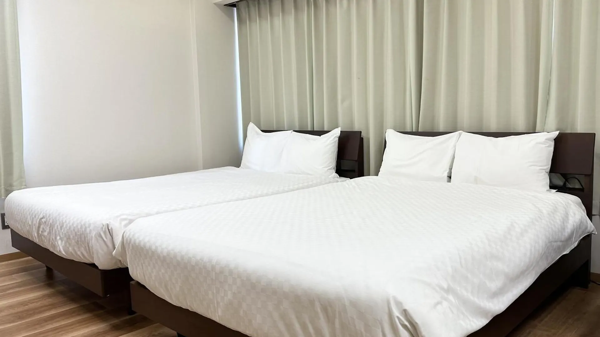 Nm71 Liz Osaka Castle Apartment 0*,